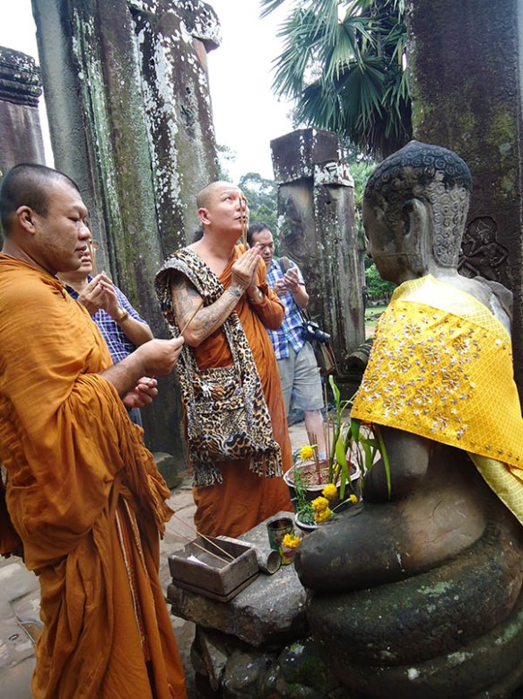 bayon templo camboja monge